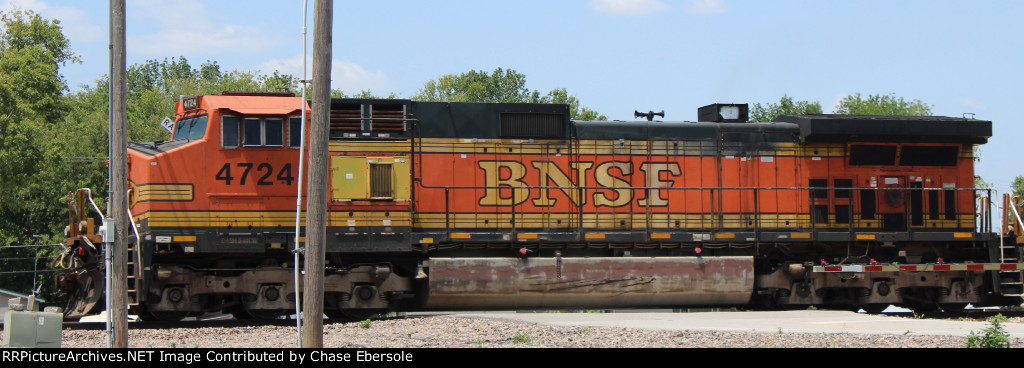 BNSF 4724